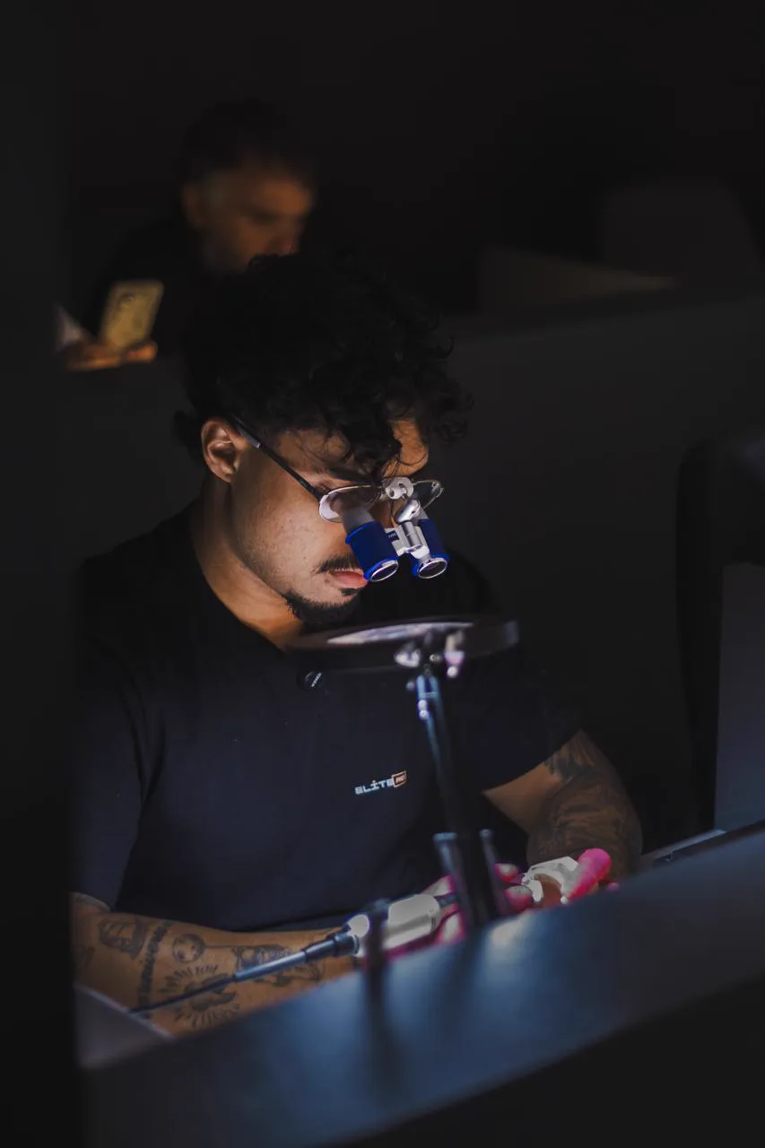 Curso de Lentes em Resina Indireta com André Kimura